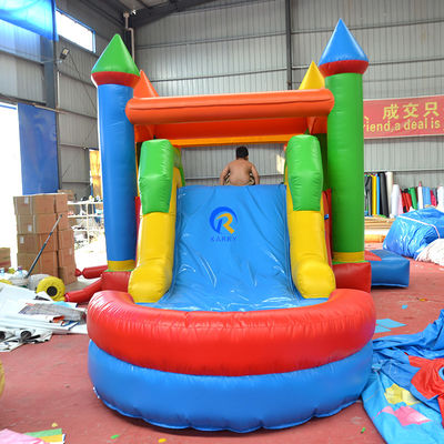 Προσαρμοσμένο χρώμα εμπορικής ποιότητας PVC Rainbow Inflatable Bounce House με Slide Combo