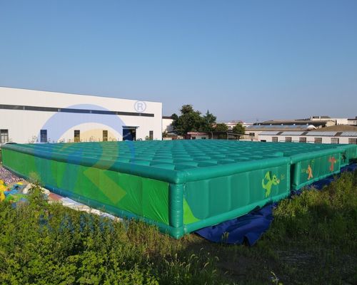 Χαρακτηριστικά PORTABLE 2023 Inflatable Maze Castle Combo για εμπορικό μεγάλο παιχνίδι λαβύρινθο
