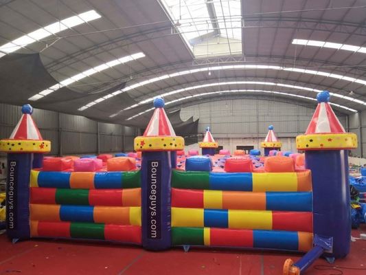 ΠΟΡΑΤΕΡΙΚΟ ΠΟΛΥΧρωματικό εξωτερικό φουσκωτό λαβύρινθο στοιχειωμένο για το Χάλογουιν