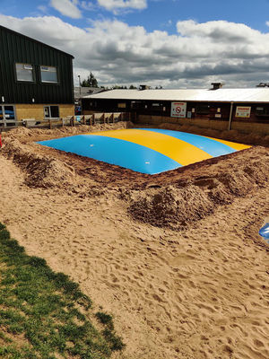Εμπορικό PVC φουσκωτό Jumping Cloud Colorful Jumping Pad για παιδιά και ενήλικες