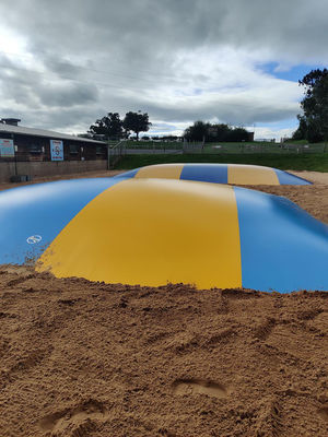 Εμπορικό PVC φουσκωτό Jumping Cloud Colorful Jumping Pad για παιδιά και ενήλικες