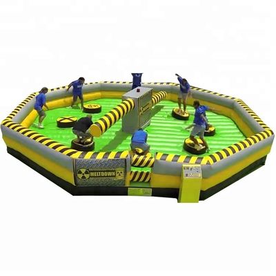 Χαρακτηριστικά PORTABLE Meltdown Inflatable Challenge Αθλητικό παιχνίδι για ενήλικες PVC Jumping Fun