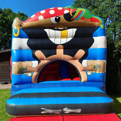 Προσαρμοσμένη έκδοση Q Pirate Captain Bounce House Castle για Unisex εσωτερική και εξωτερική διασκέδαση