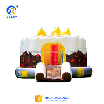 Πάρκο διασκέδασης Unisex Toy Castle Εμπορικό φουσκωτό αναπηρικό σπίτι με διαδρόμιο και νερό