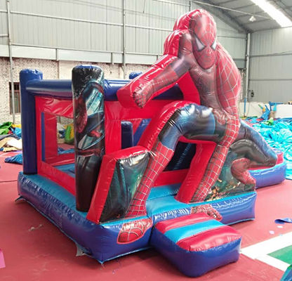 Μέγιστη χωρητικότητα 100-500kg Spiderman φουσκωτό αναπηρικό σπίτι με πισίνα και κάστρο
