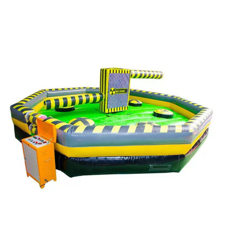 Χαρακτηριστικά PORTABLE Meltdown Inflatable Challenge Αθλητικό παιχνίδι για ενήλικες PVC Jumping Fun