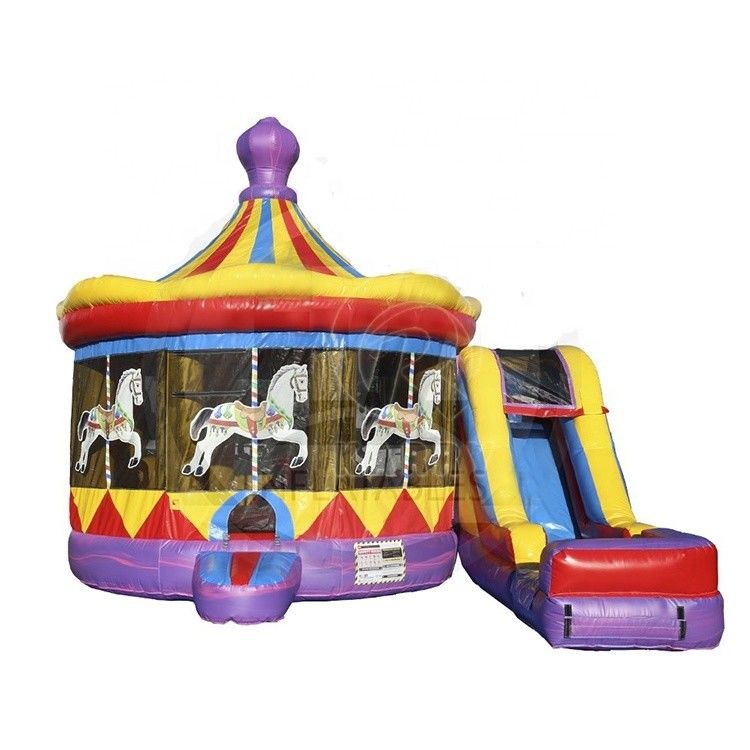 Χαρακτηριστικά PORTABLE Giant Carousel Bouncy Castle Combo Slide με προσαρμοσμένο χρώμα